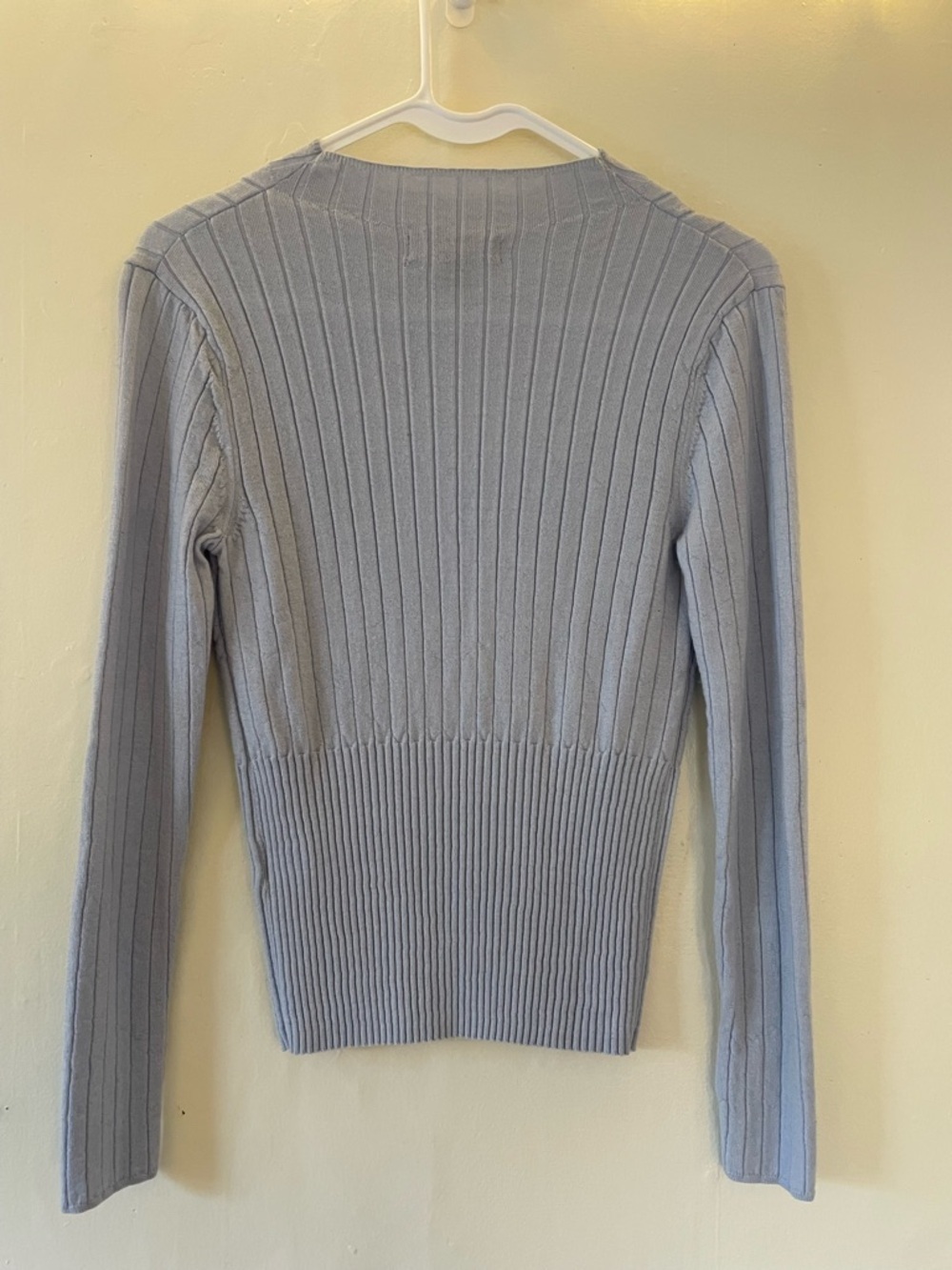 Banana Republic Pale Blue 100% Merino Wool Ribbed Crew Sweater Top Light Air Y2K - Picture 11 of 12